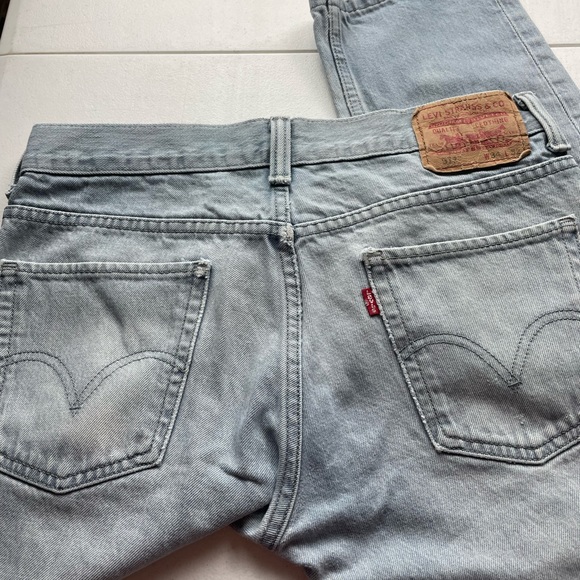 Levi’s 511 Light Washed Distressed Jeans Size 34x32 run Small - Picture 4 of 12